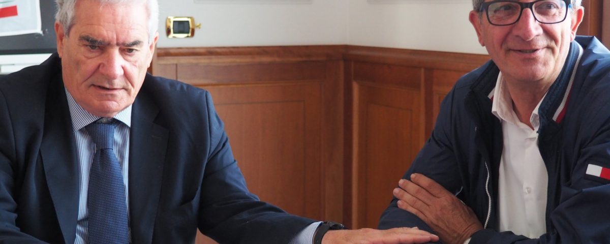 Segretari: Bruno Mariani e Andrea De Stasio in riunione (foto archivio)